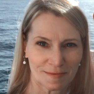 Meet your Posher, Cherie